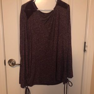 St. Johns Bay long sleeve ‼️